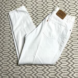 Levi's High Rise White Jeans Timeless Fit